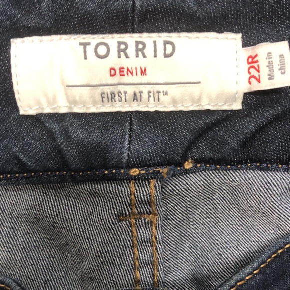 Torrid Jeans - Picture 5 of 6